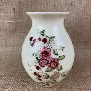 Zsolnay Hand Painted Porcelain Vase 5" Laced with 24K Gold Hungary